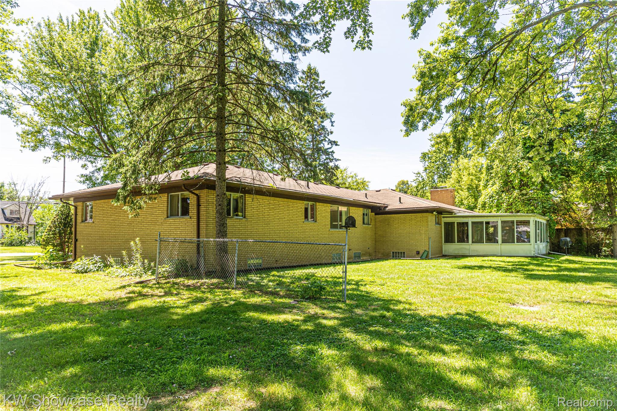 3651 Chicago Road