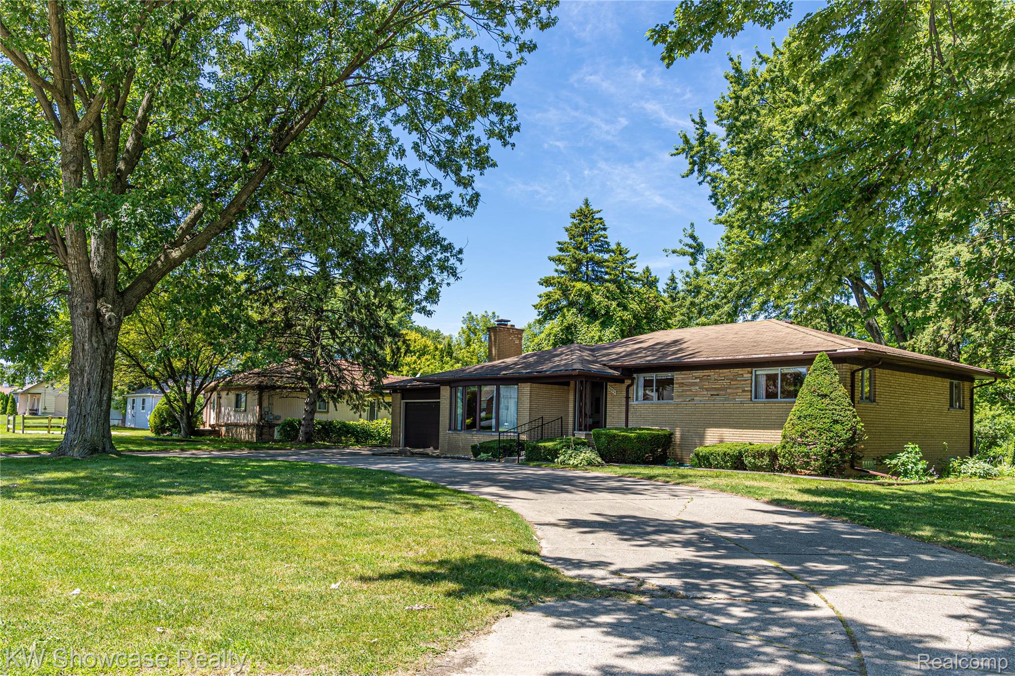 3651 Chicago Road