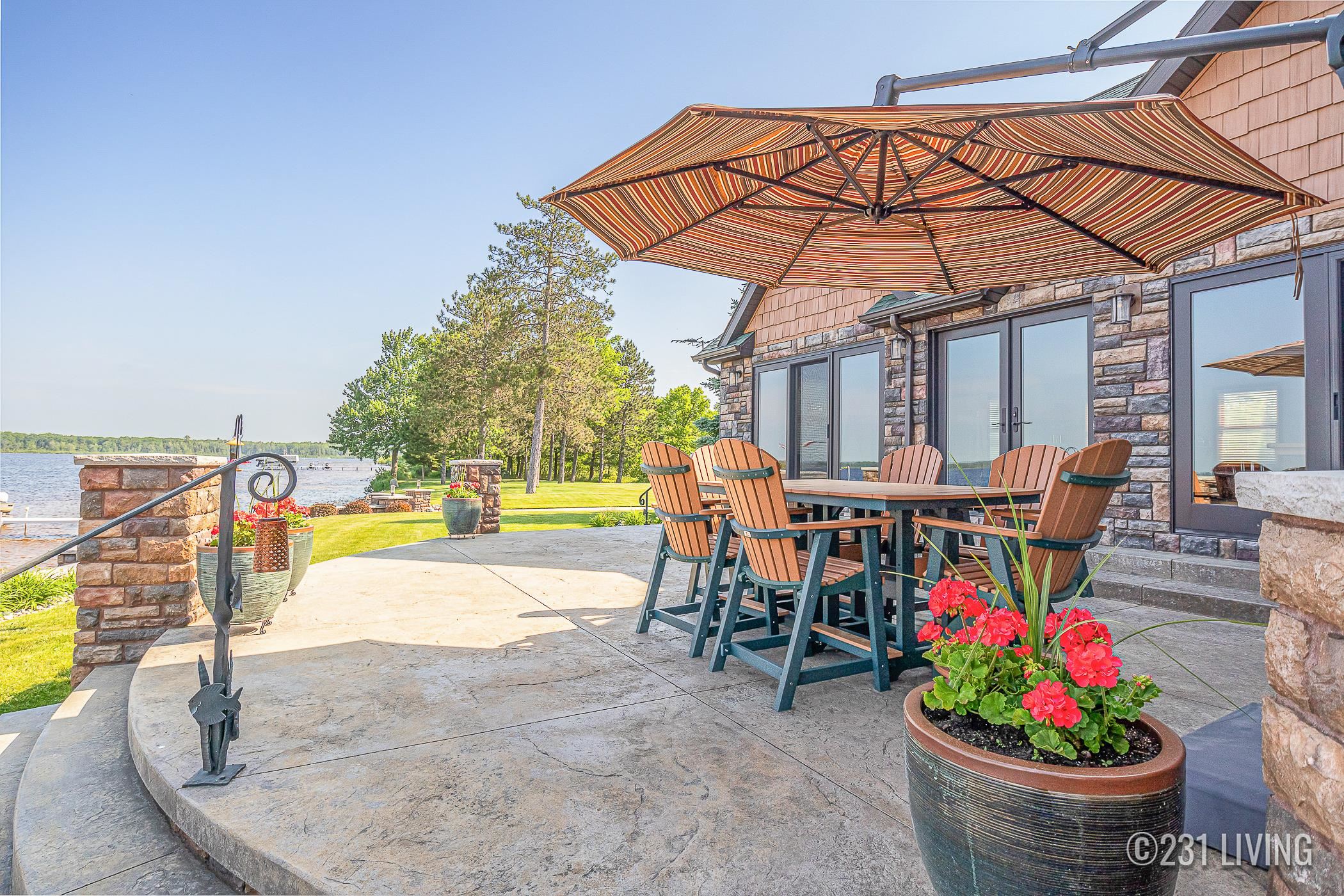 6890 Jessie Drive