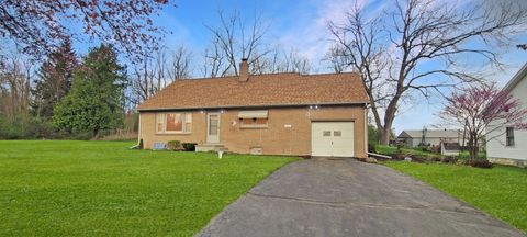 2127 E COLDWATER Road Genesee Charter Township Genesee MI 48505