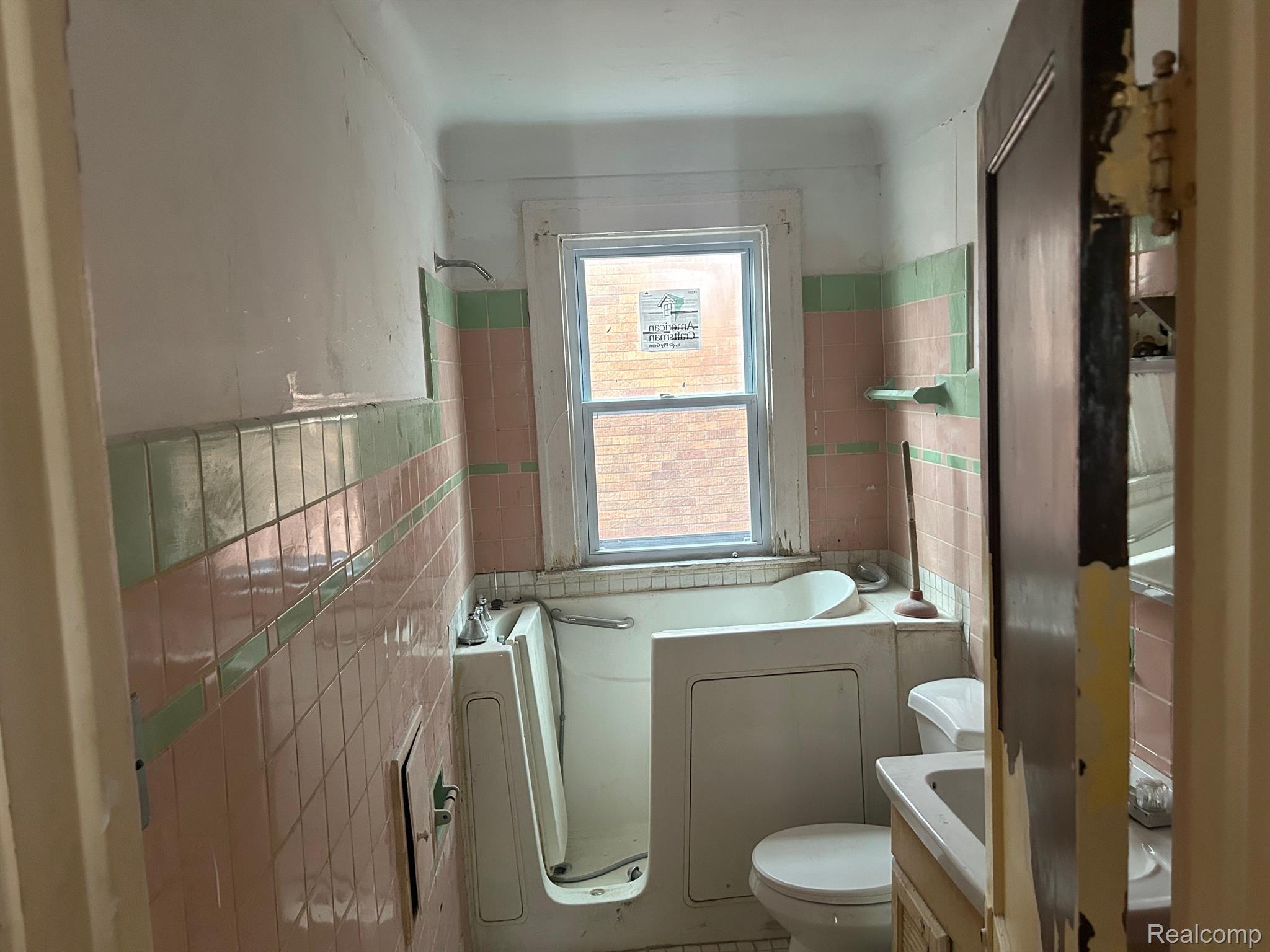 16170 STOEPEL Street