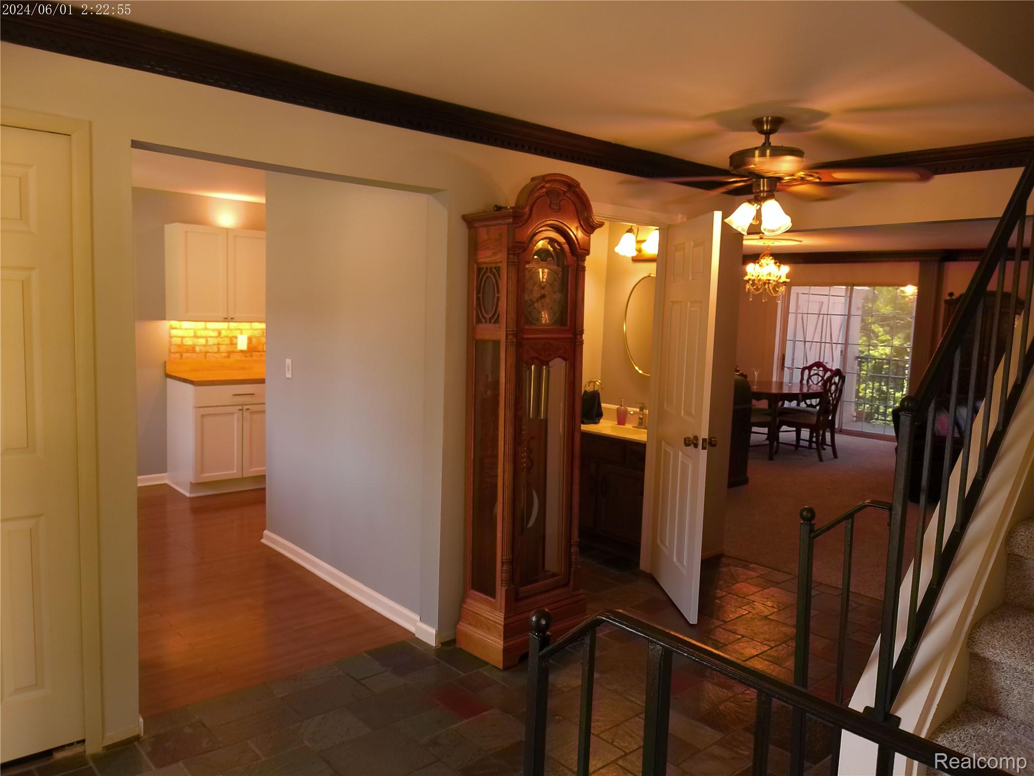 1437 Lantern Lane
