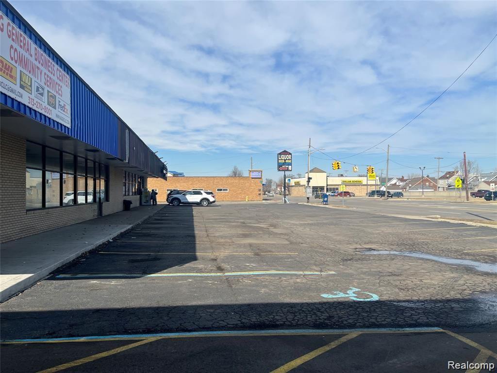 7531-51 WYOMING Street