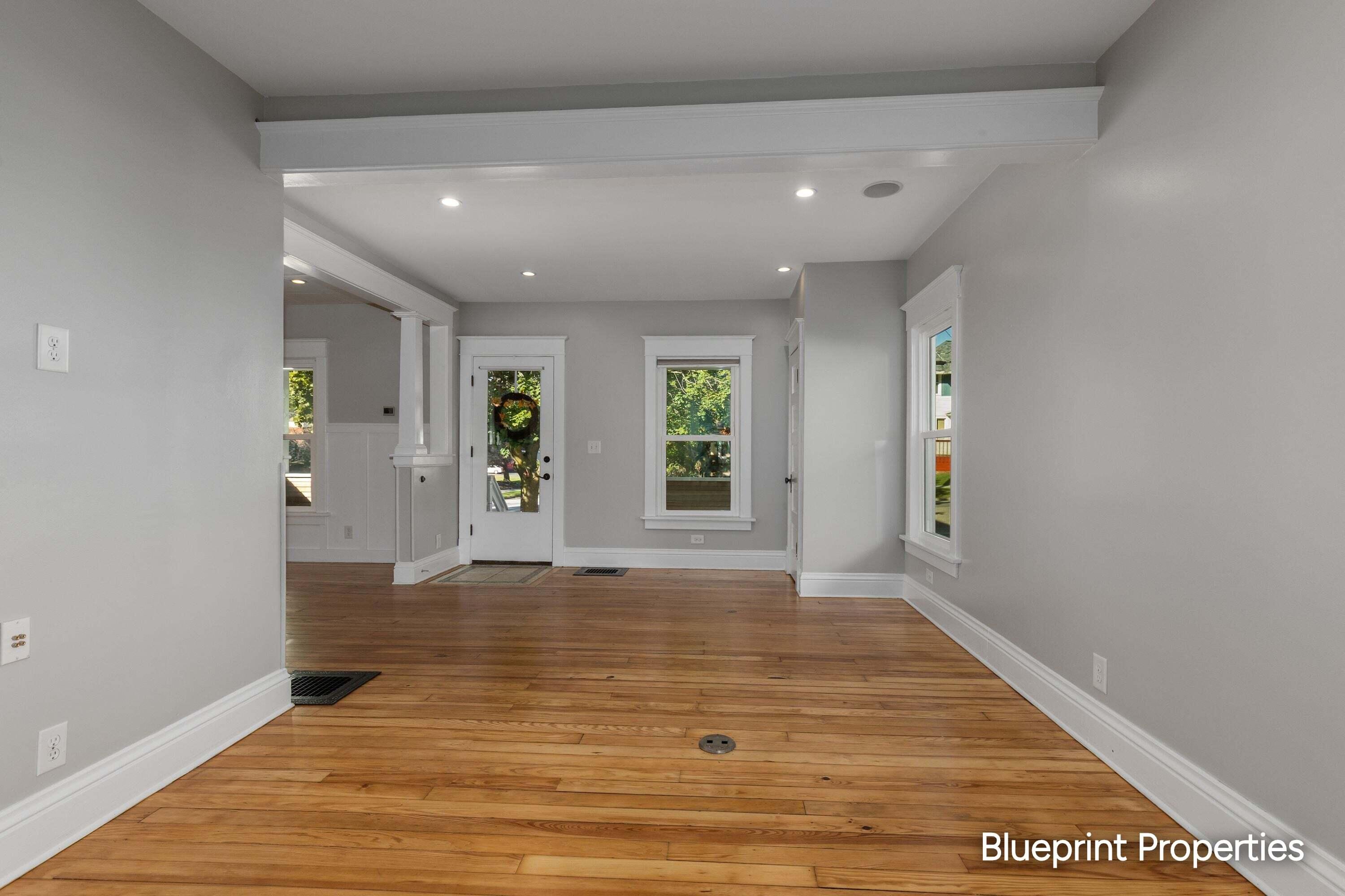 38 Benjamin Avenue NE