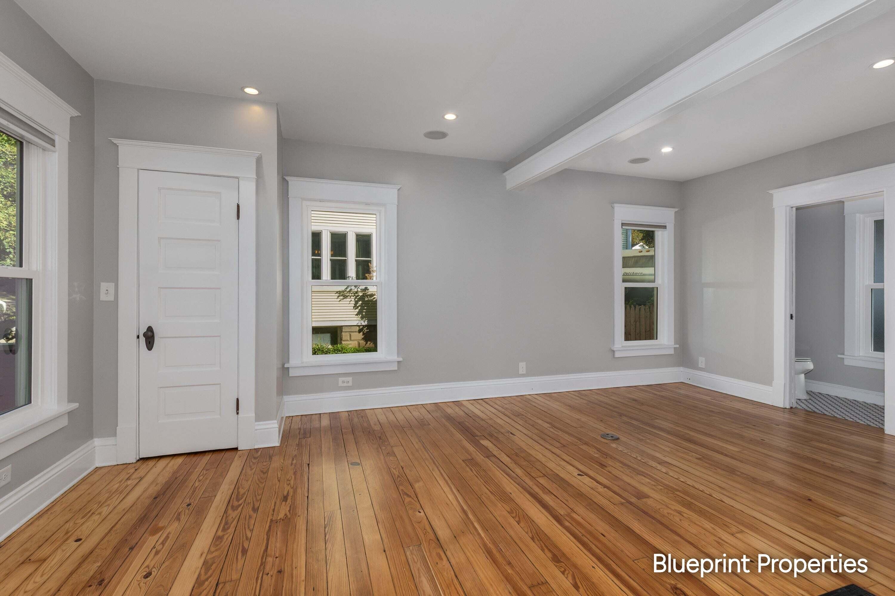 38 Benjamin Avenue NE