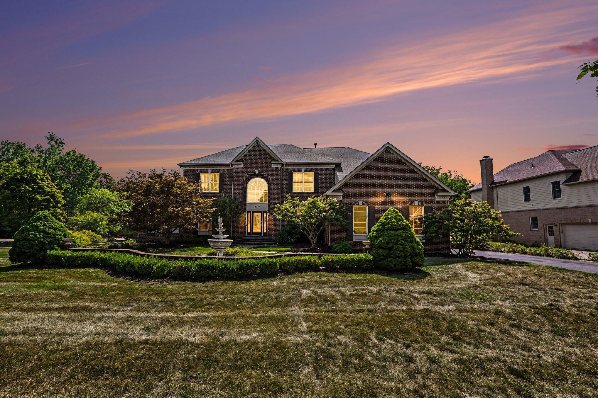 3037 Walnut Ridge Drive