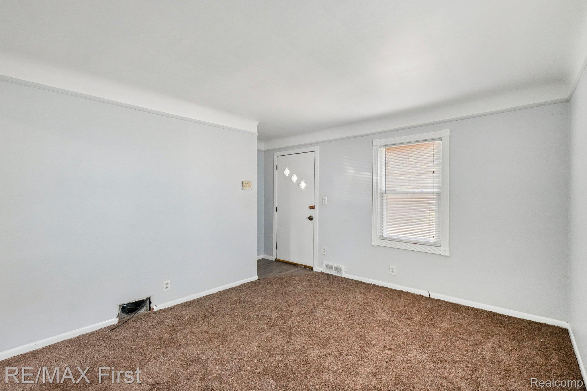 419 W Bernhard Avenue