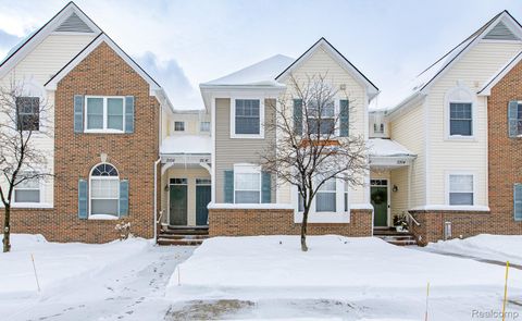 2206 Paradise Trail Oxford Charter Township MI 48371