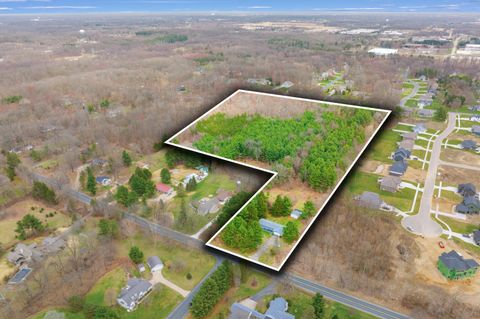 Tiny photo for 5251 S 6th Street, Texas Charter Township, MI 49009 (MLS # 66026013491)