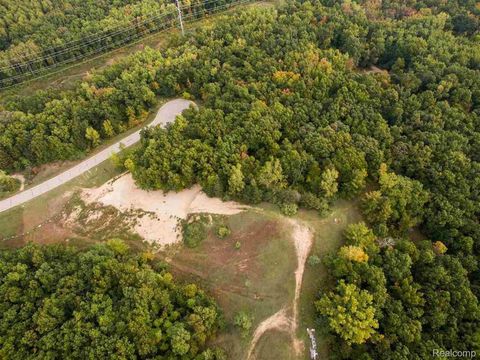 20 Grand Summit Drive Tyrone Township MI 48430