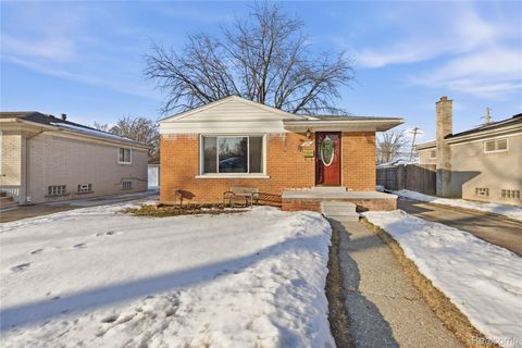 Tiny photo for 216 Royal Park Lane, Madison Heights City, MI 48071 (MLS # 20261009816)