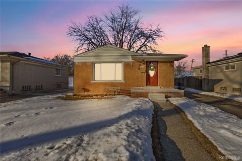 216 Royal Park Lane Madison Heights City MI 48071