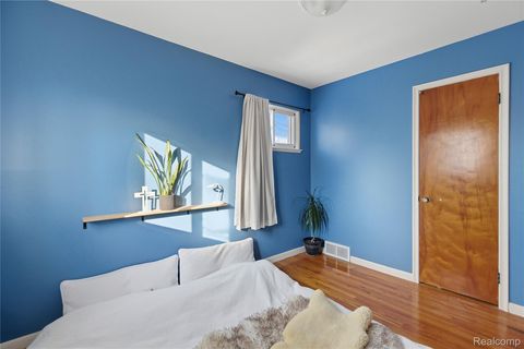 Tiny photo for 216 Royal Park Lane, Madison Heights City, MI 48071 (MLS # 20261009816)