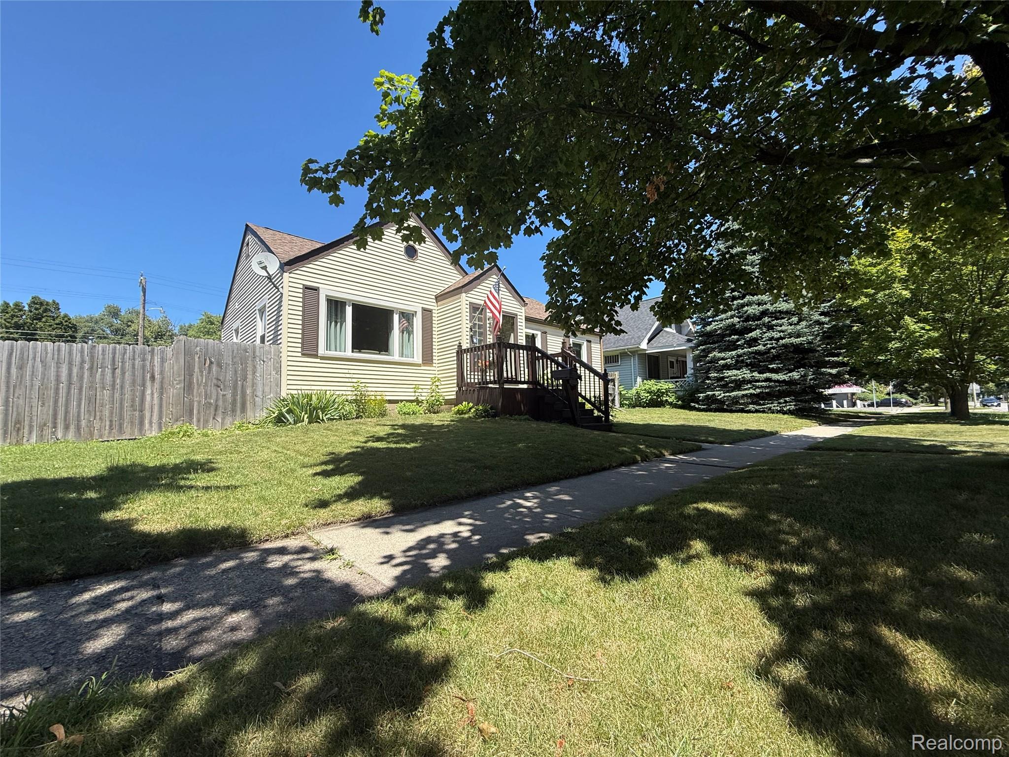 2013 Griswold Street