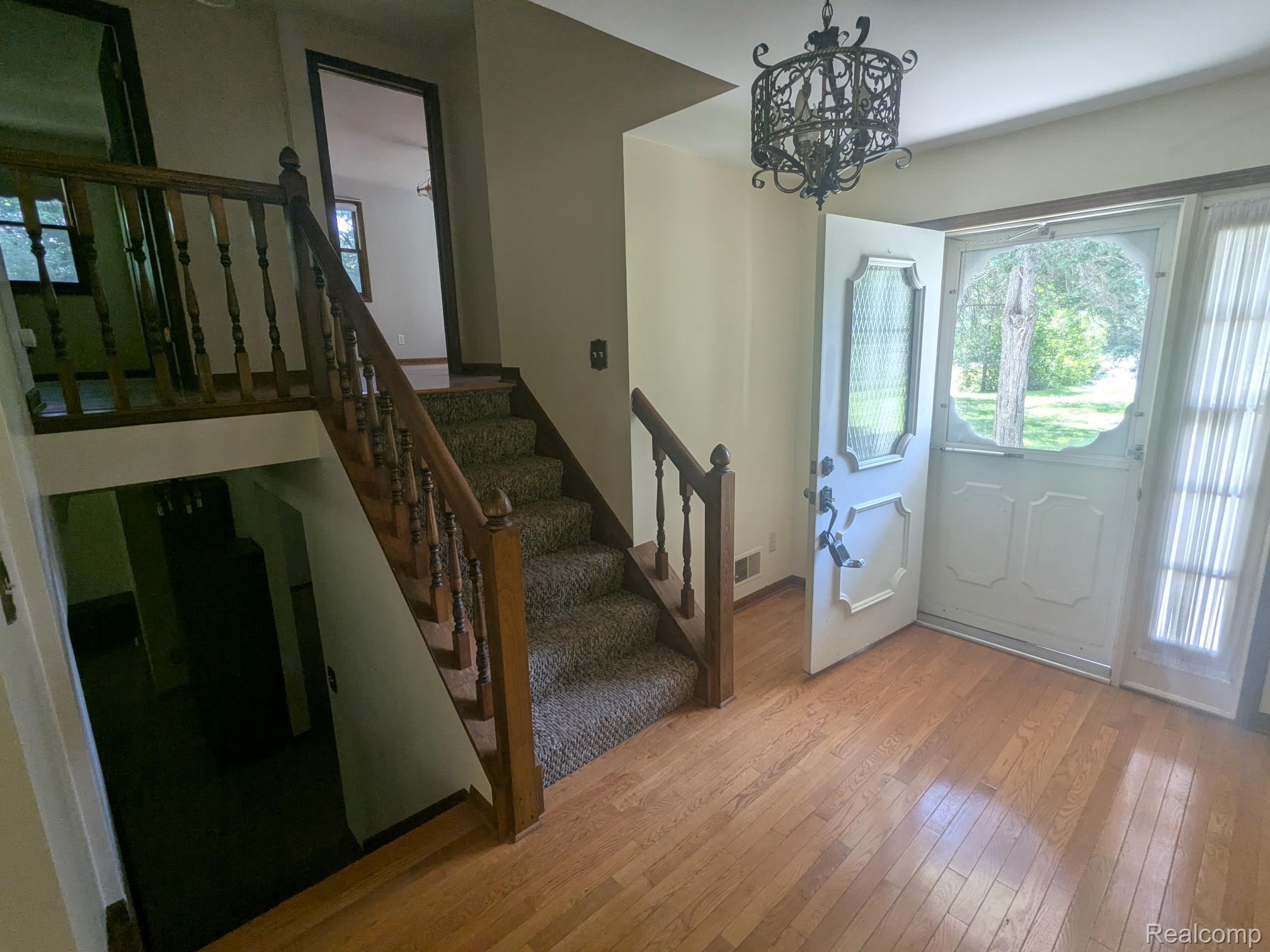 3211 McCluskey