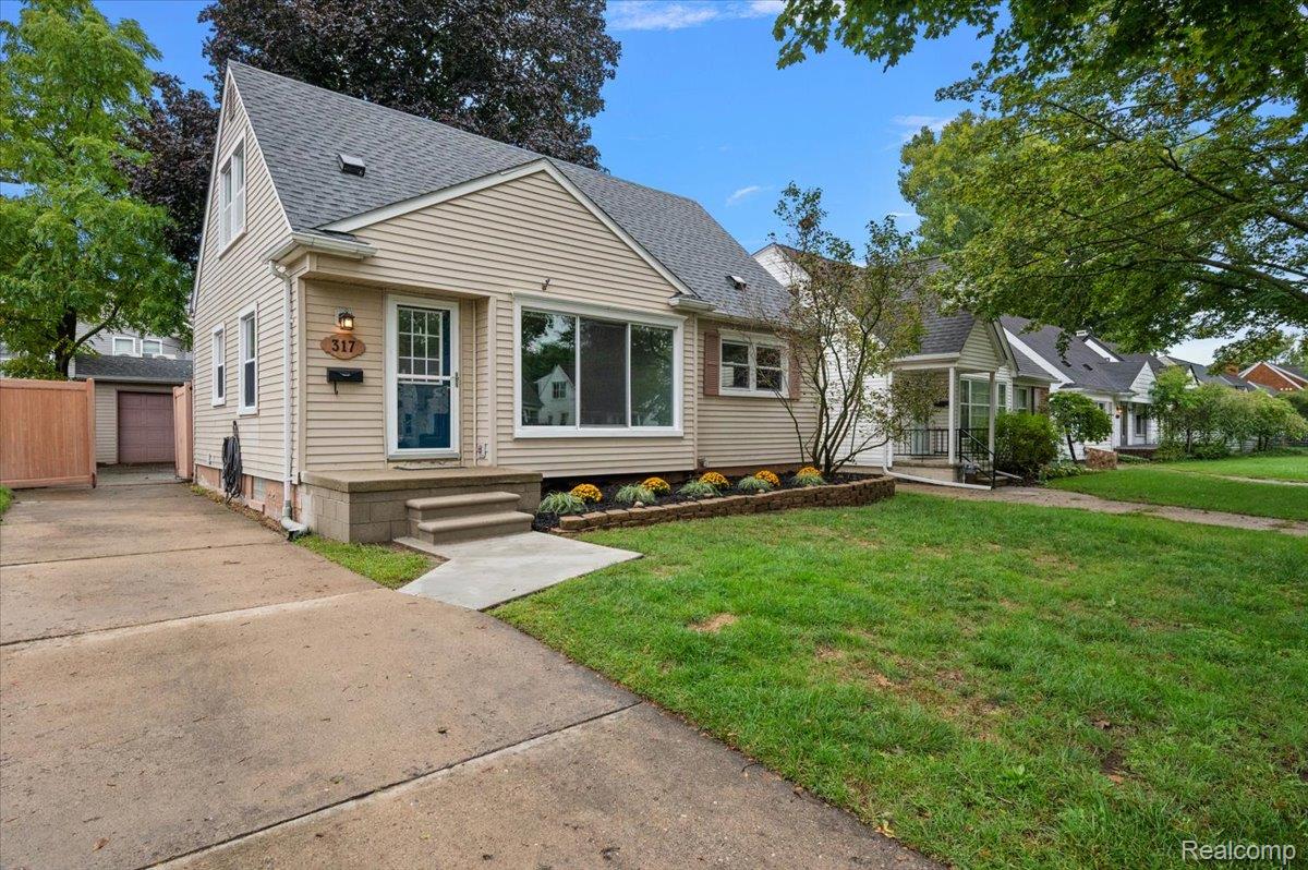 317 Walnut Avenue
