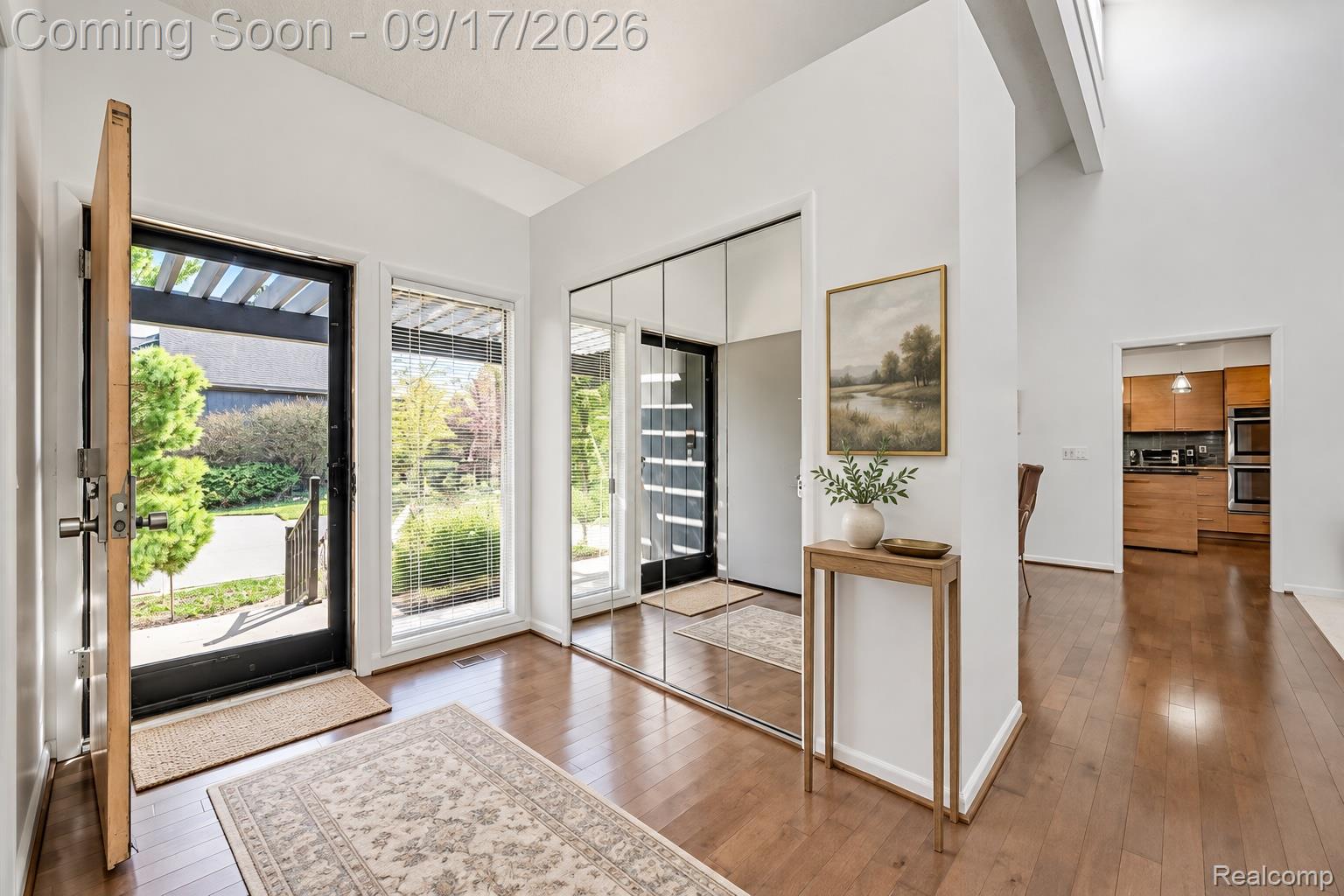 5950 Pinetree Drive