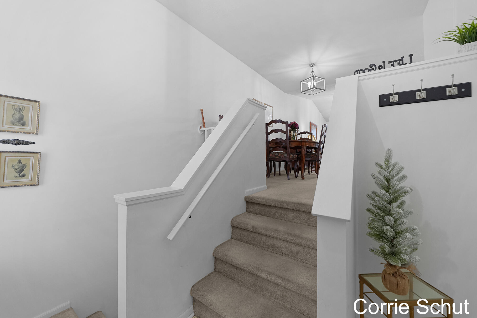 3240 Arrowhead Arms Court SW