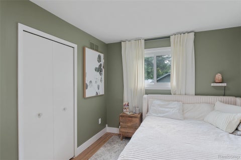 Tiny photo for 9303 Beechcrest Street, White Lake Charter Township, MI 48386 (MLS # 20261069358)