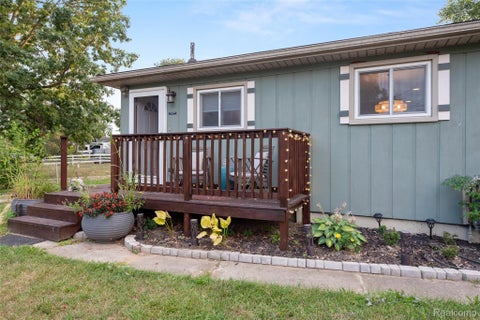 Tiny photo for 9303 Beechcrest Street, White Lake Charter Township, MI 48386 (MLS # 20261069358)