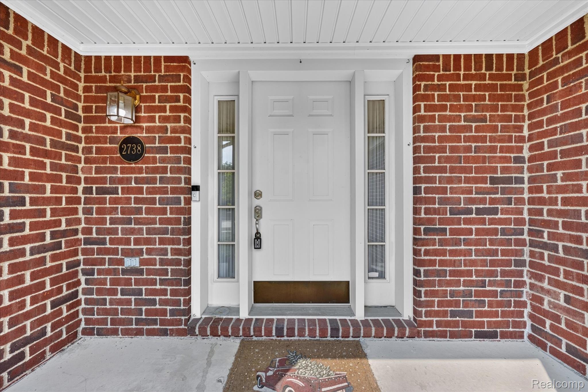 2738 Long Meadow Lane