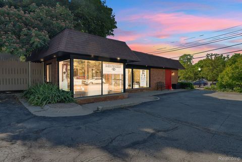 111 Griswold Street Northville City MI 48167