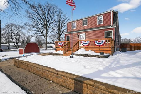 726 W 2nd Street Davison City MI 48423