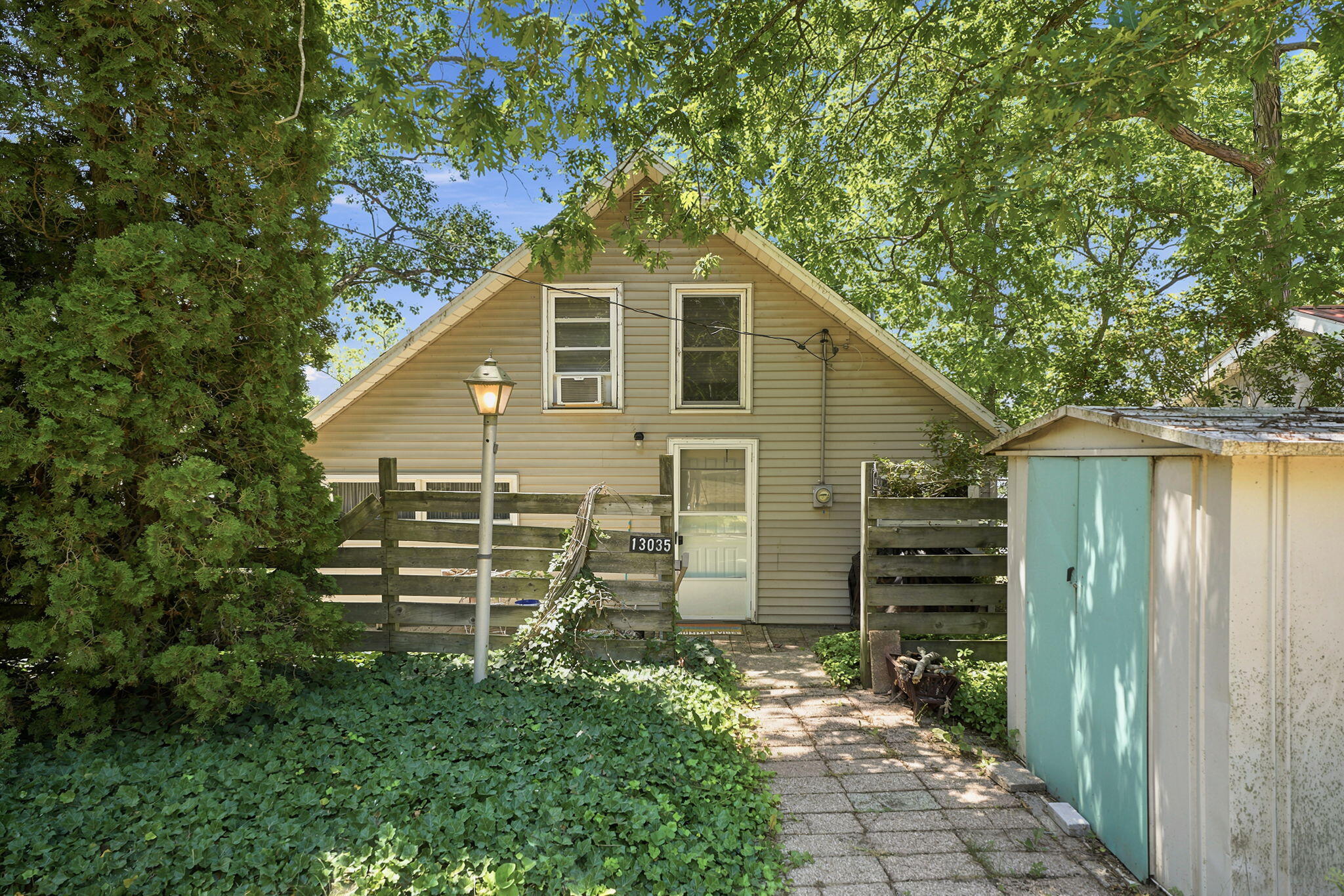 13035 S Englewright Drive
