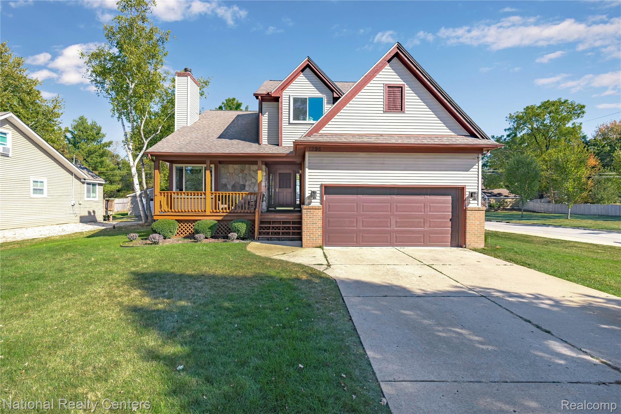 1295 East Lake Drive