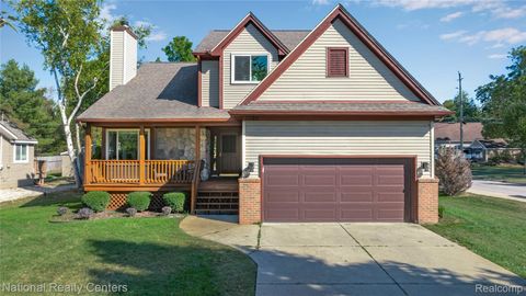 1295 East Lake Drive Novi City MI 48377