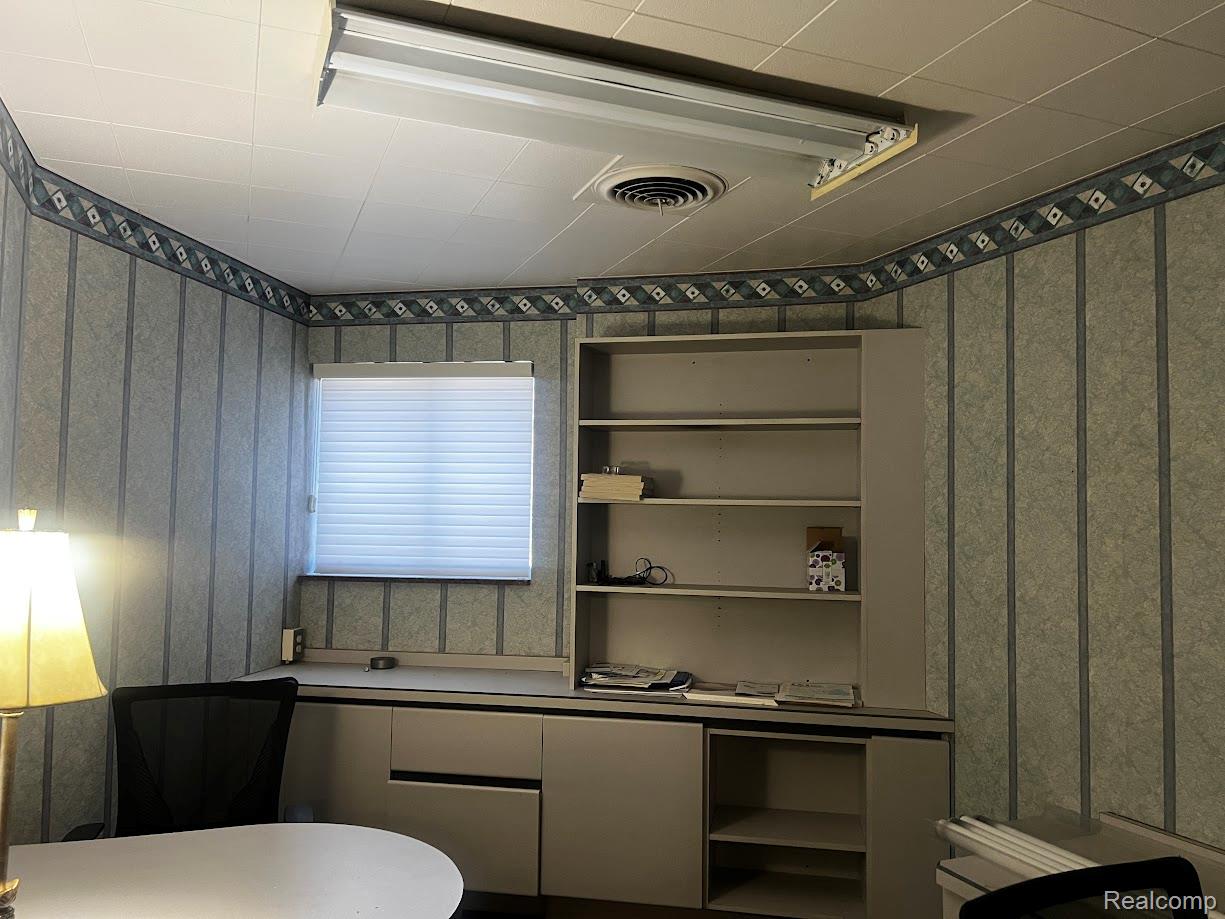 Royal Oak City, Michigan 48073, United States, ,Residential,Active,214952