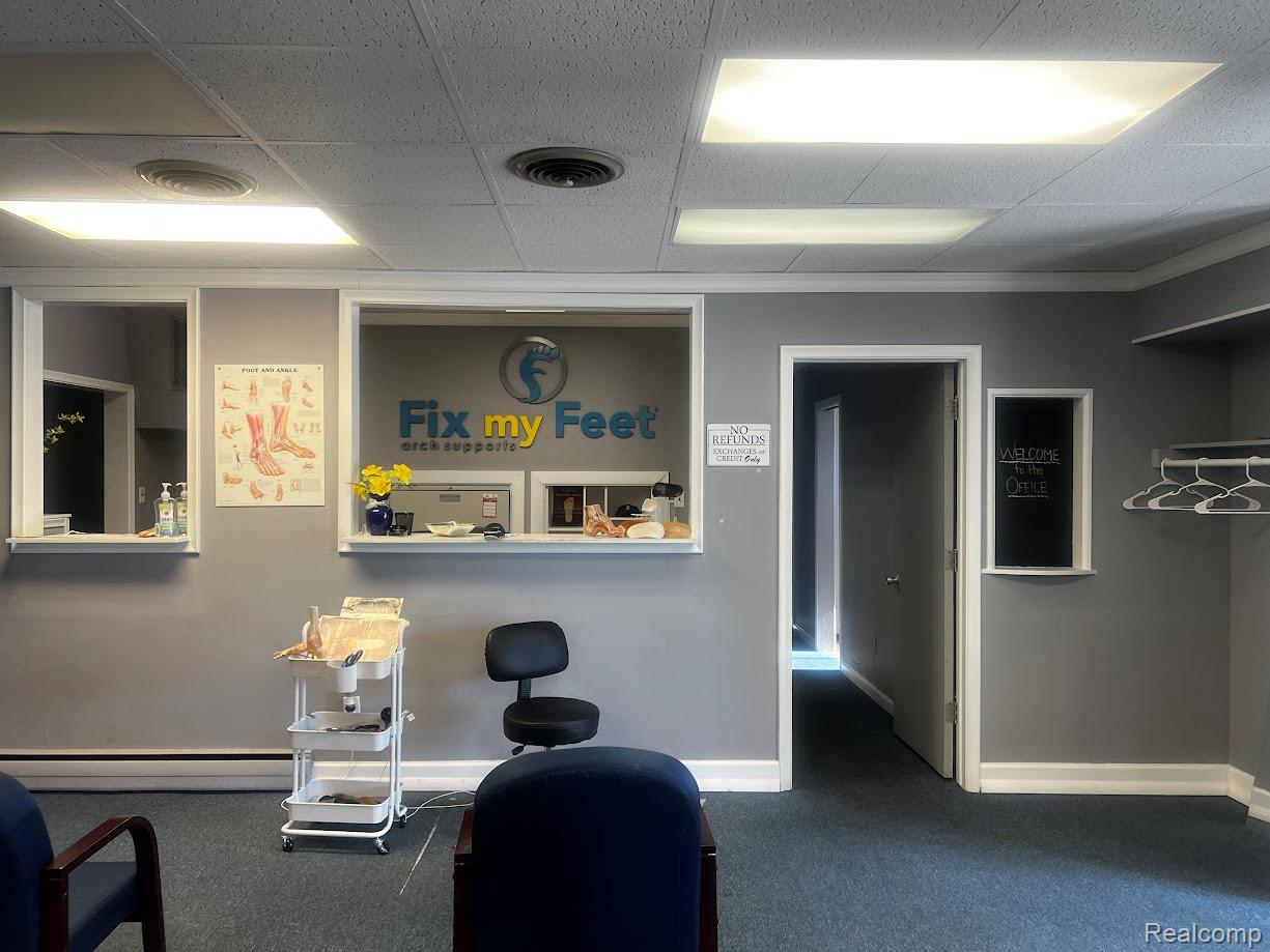 Royal Oak City, Michigan 48073, United States, ,Residential,Active,214952