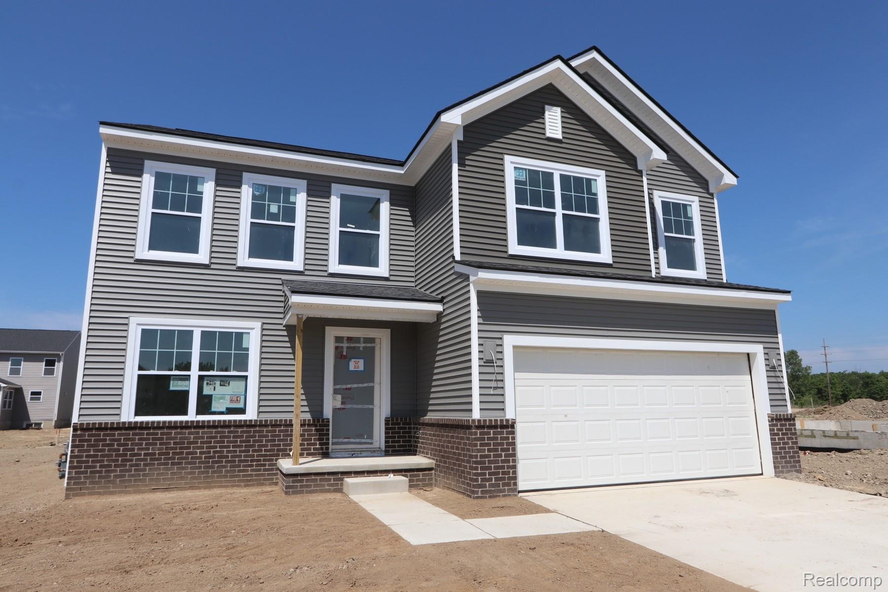 54759 HERON Circle