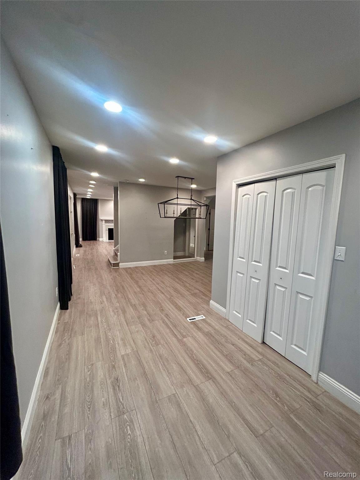 2601 Illinois Avenue