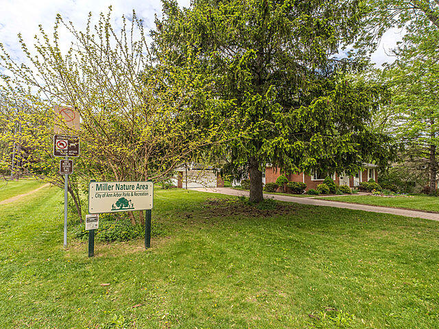 1516 Arborview Boulevard