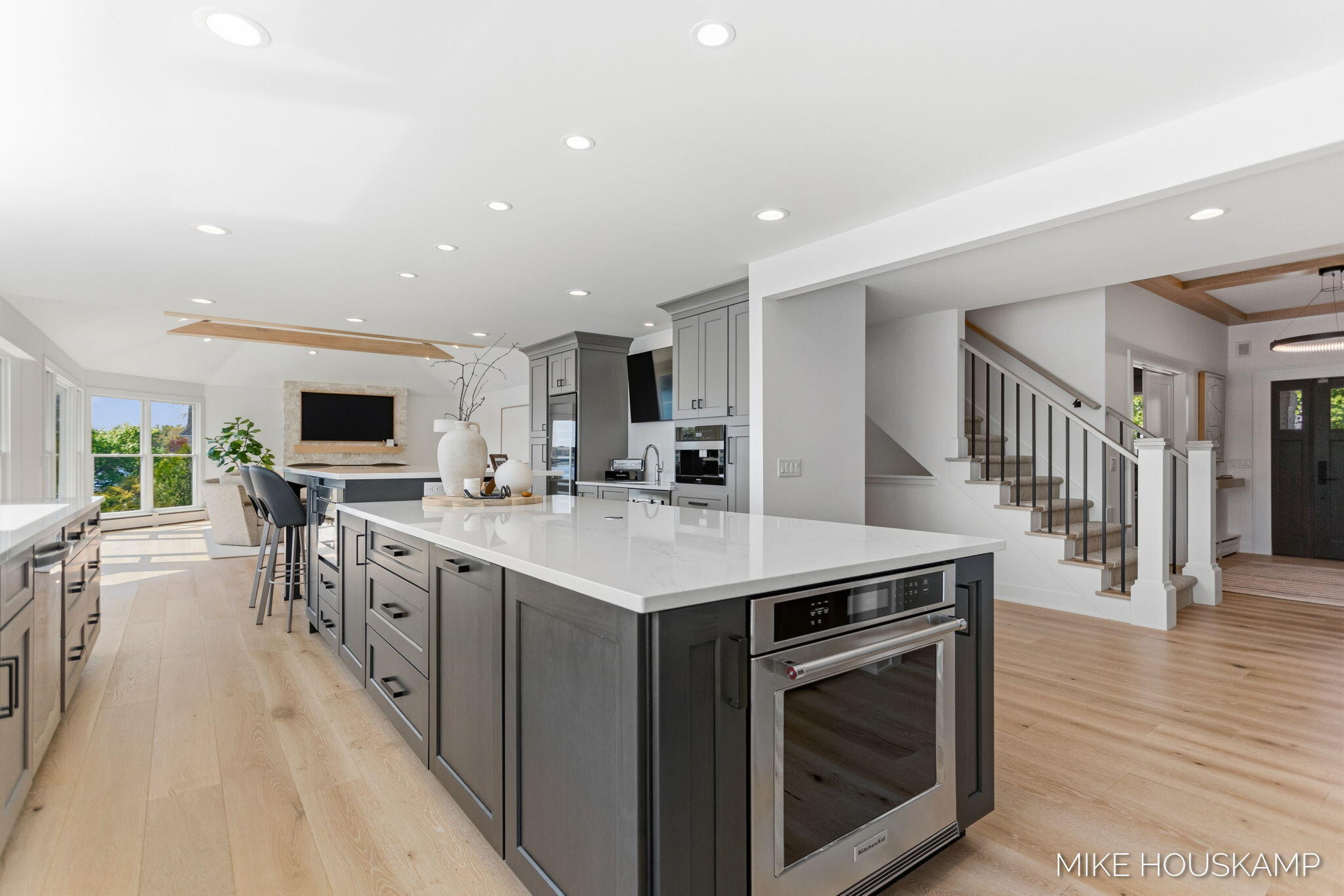 15945 Orchard Point Drive