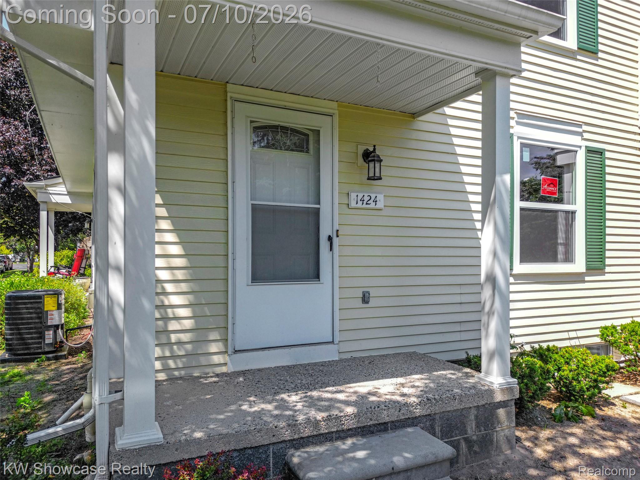 1424 Harbor Drive