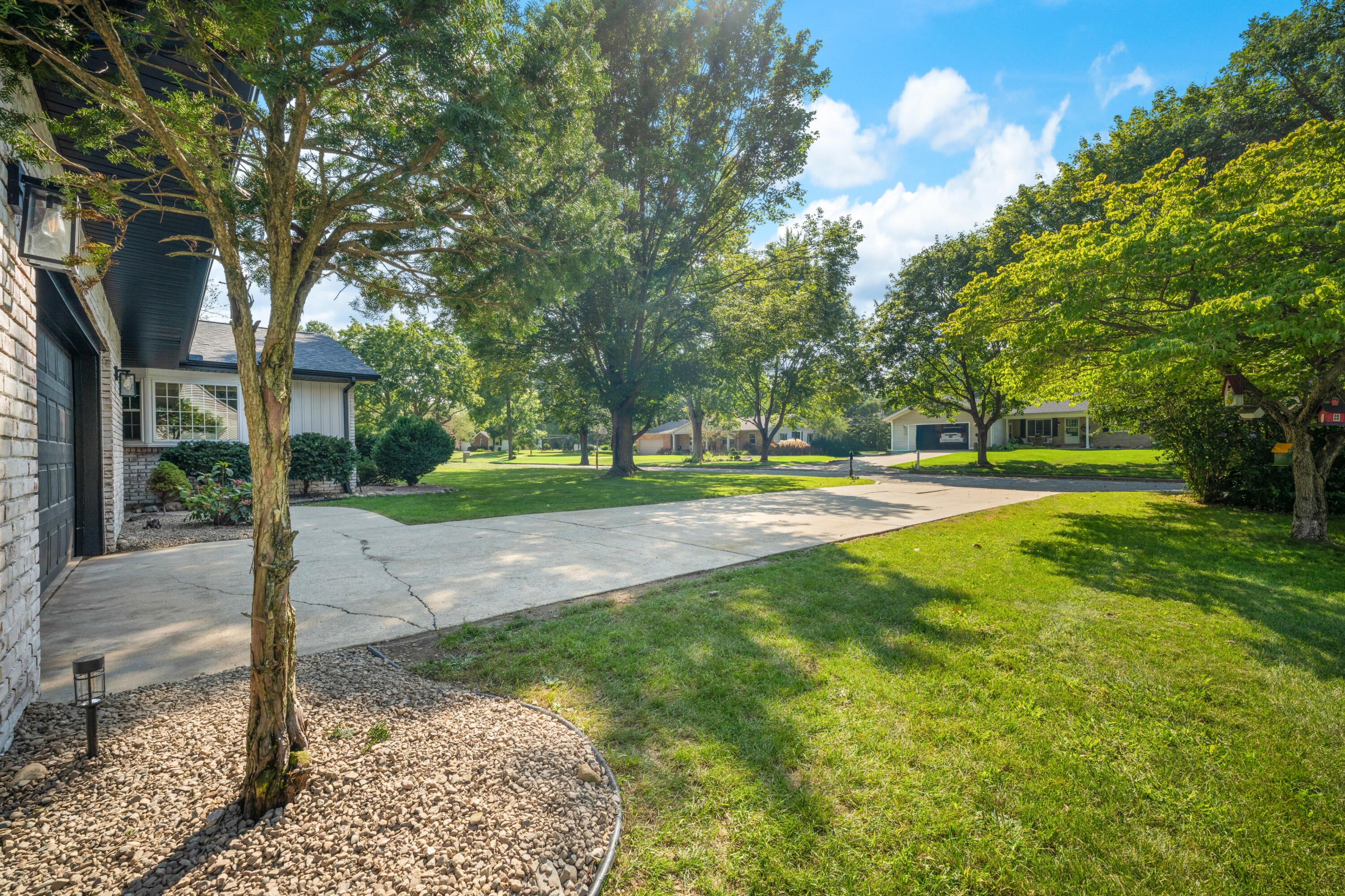 1016 Tomahawk Lane