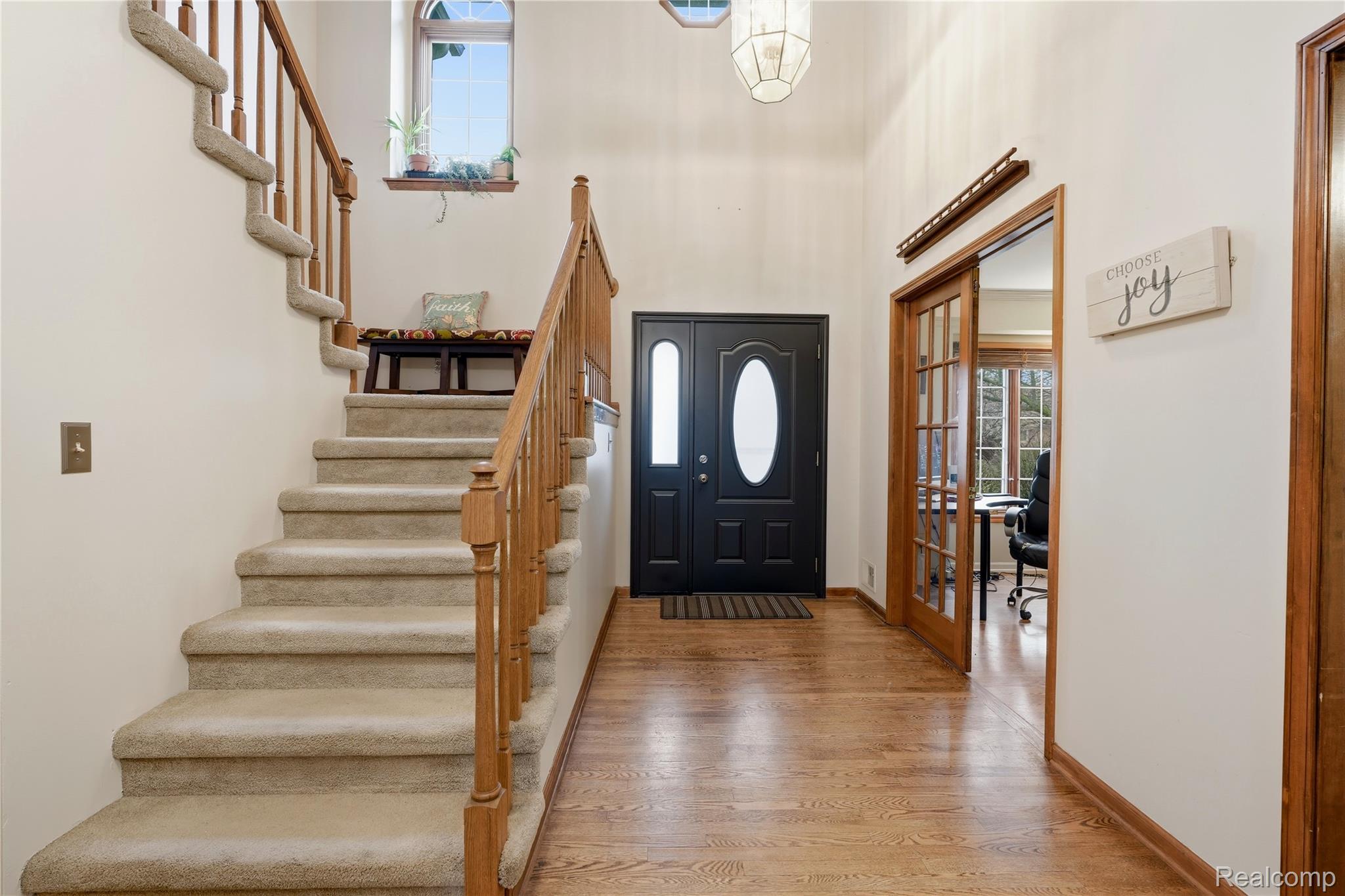15743 Greenview