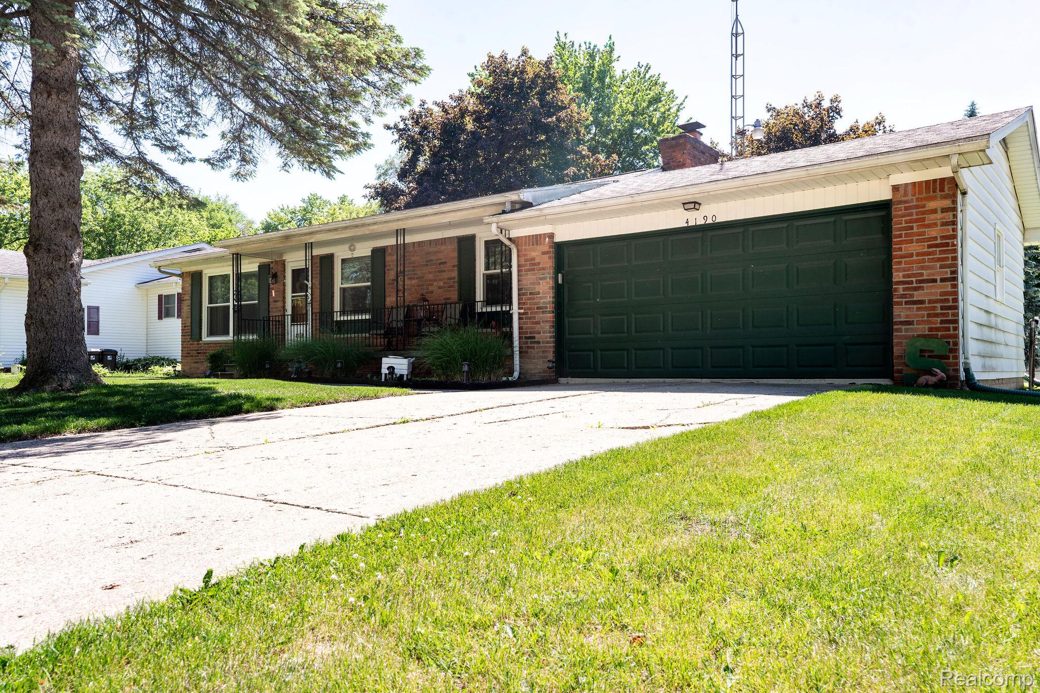 4190 Charter Oak Drive