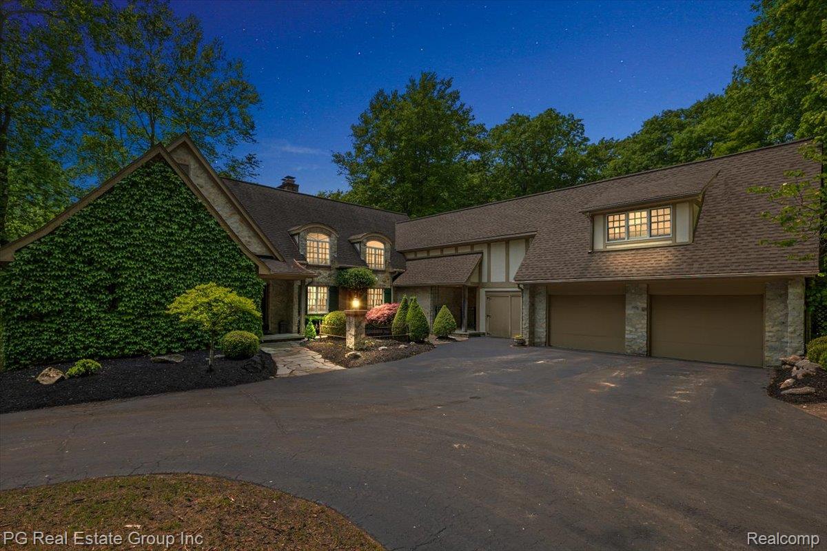 2536 ADDISON HILLS Court