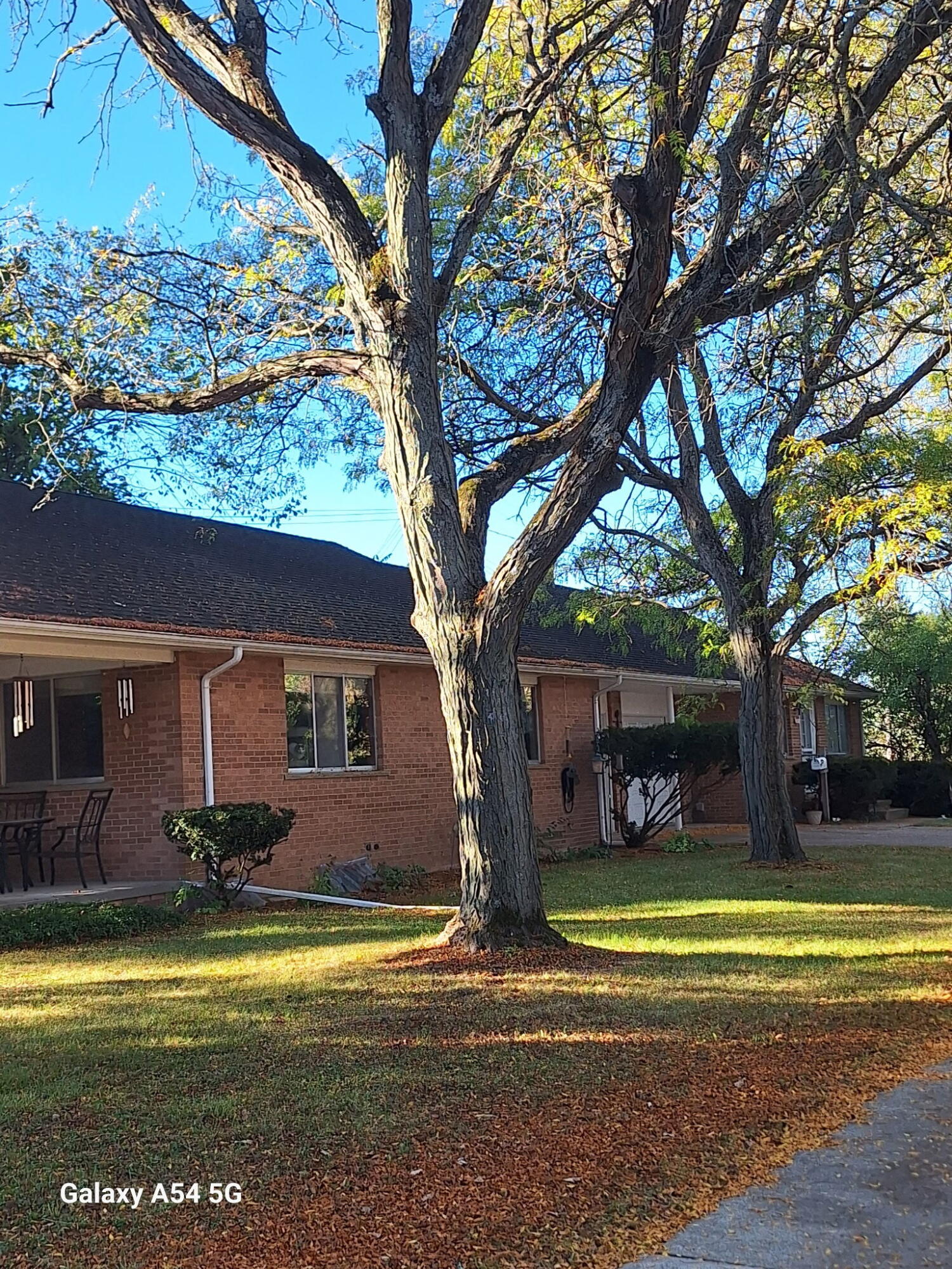 103 105,111,113 N Lewis