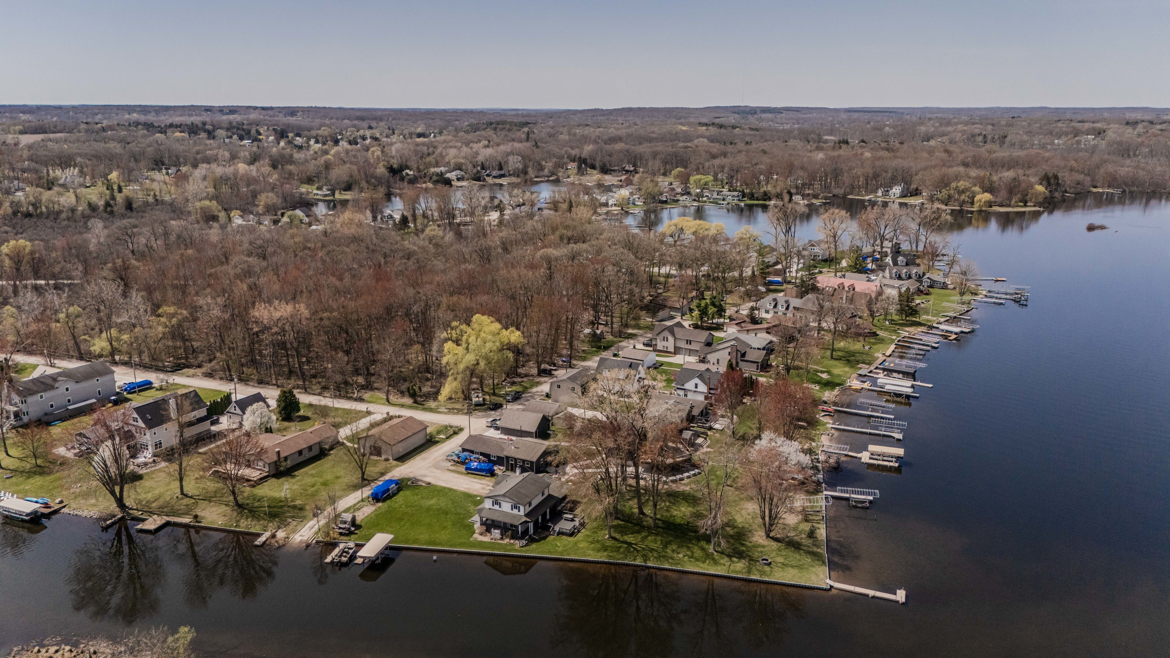4405 SHOREVIEW Lane