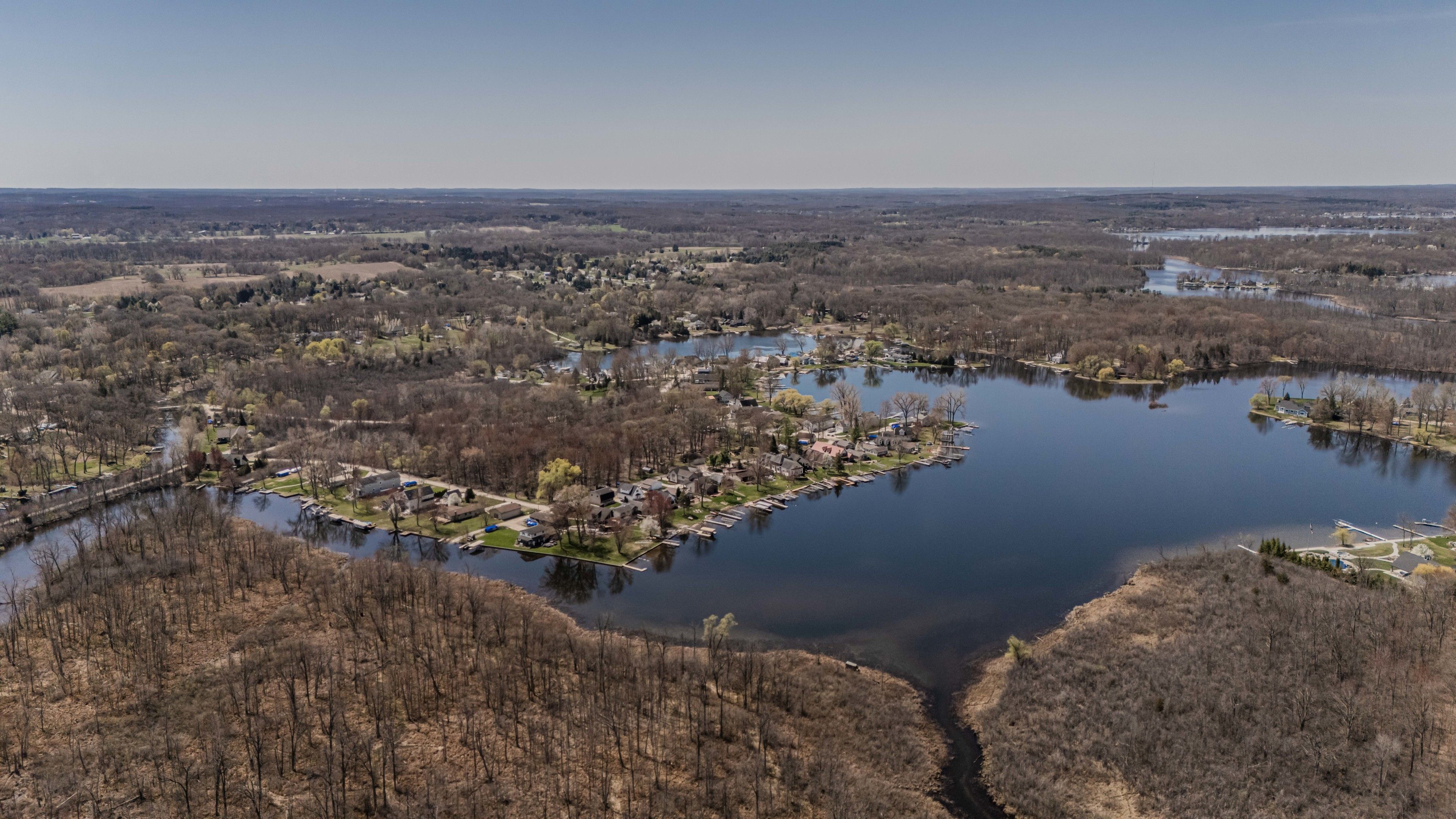 4405 SHOREVIEW Lane