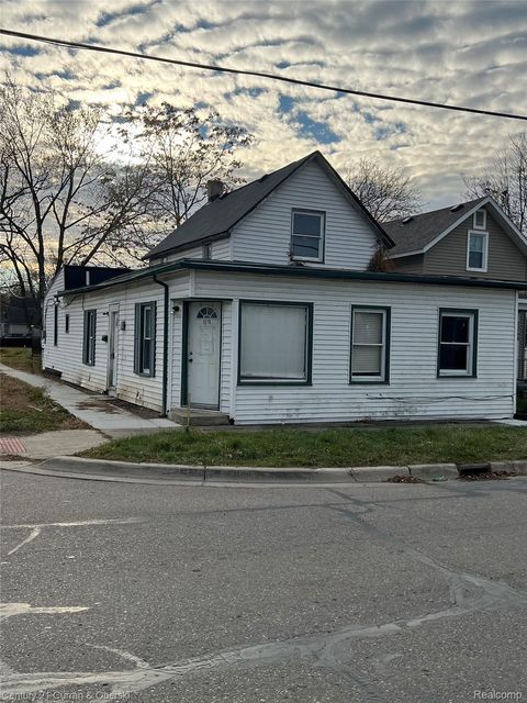 1270 E 1st Street Monroe City MI 48161