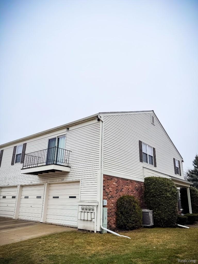 15757 N Franklin Drive