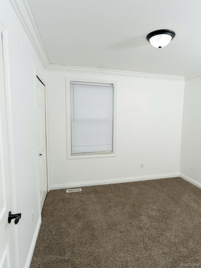 15757 N Franklin Drive