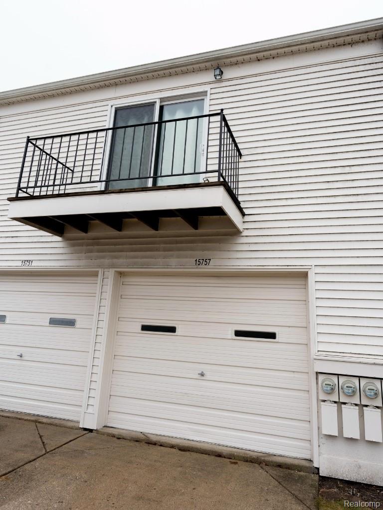 15757 N Franklin Drive