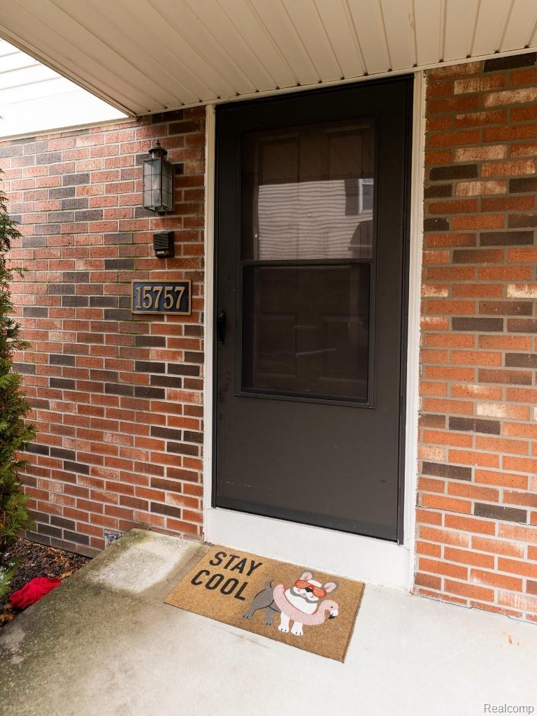 15757 N Franklin Drive