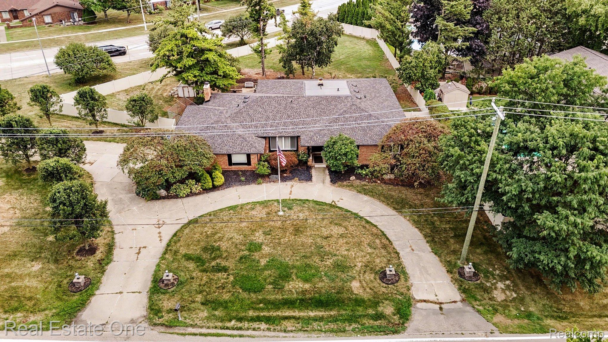 11584 Chicago Road